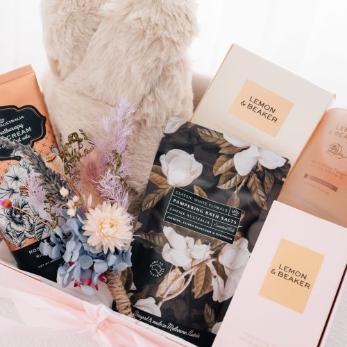 Luxury Gift Hamper for Her – The Sweetest Hamper