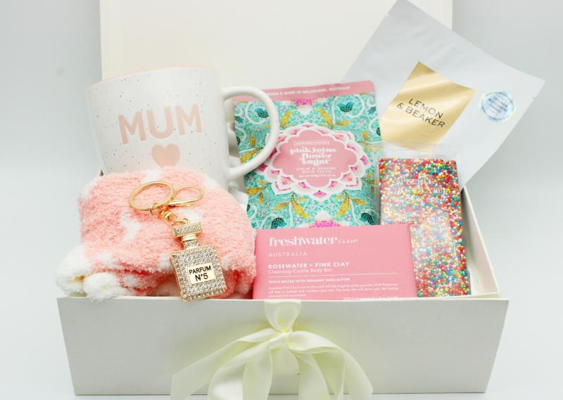 Love You Mum Luxury Hamper