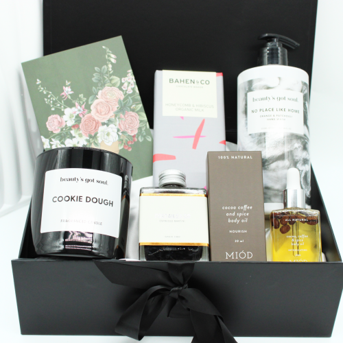 Scent & Sip Indulgence Hamper